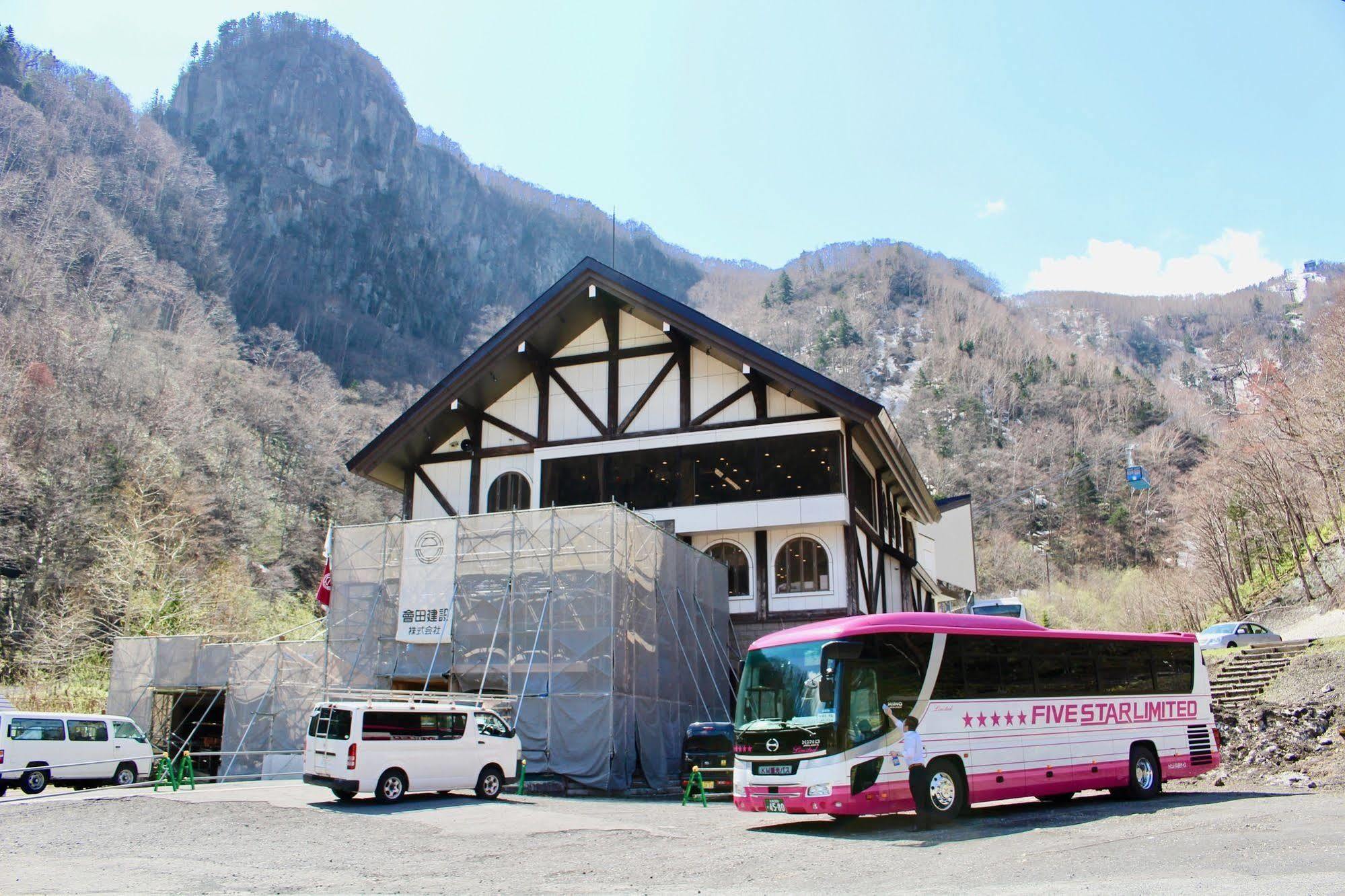 Sounkyo Onsen Kumoi Hotel Камикава Екстериор снимка